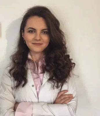 Dr Tijana Grujić