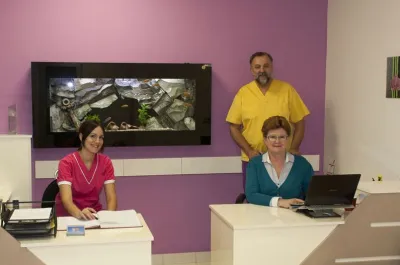 ORS Hirurgija osoblje i hirurg